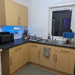 Ali\'S Flat